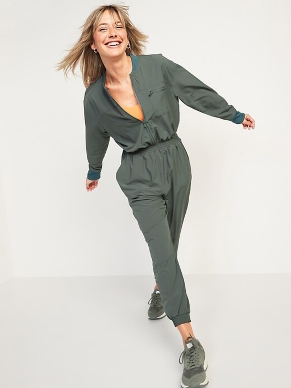 Old Navy StretchTech Cropped Zip Bomber Jumpsuit Size Medium - Sage Green